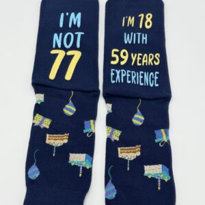 Цветни дълги чорапи за специални поводи „I’m not 77, I’m 18 with 59 years experience“